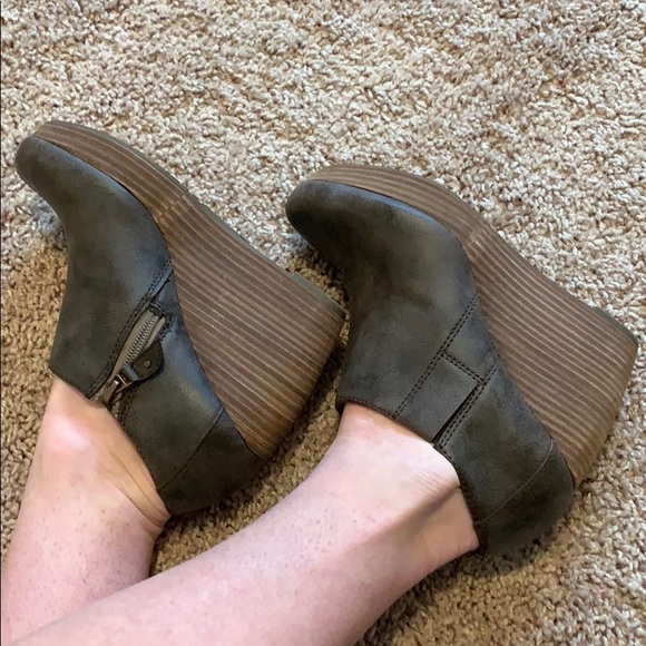 Dr. Scholl’s Wedge Booties - Picture 6 of 7